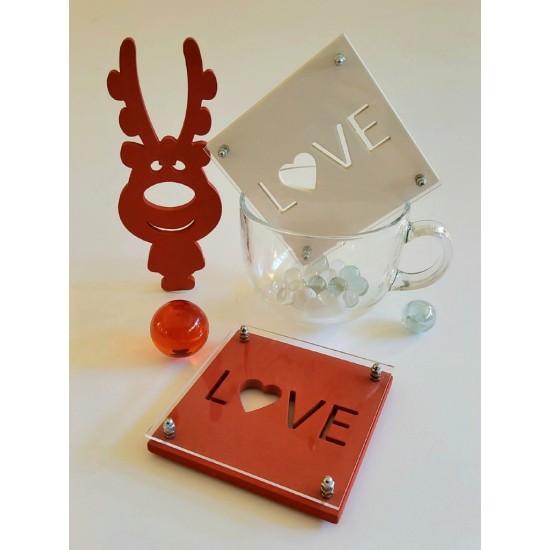 Σουβέρ Love