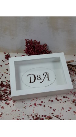 Μεγάλο  παρ/μο με μονογράμματα + διάφανο plexiglass